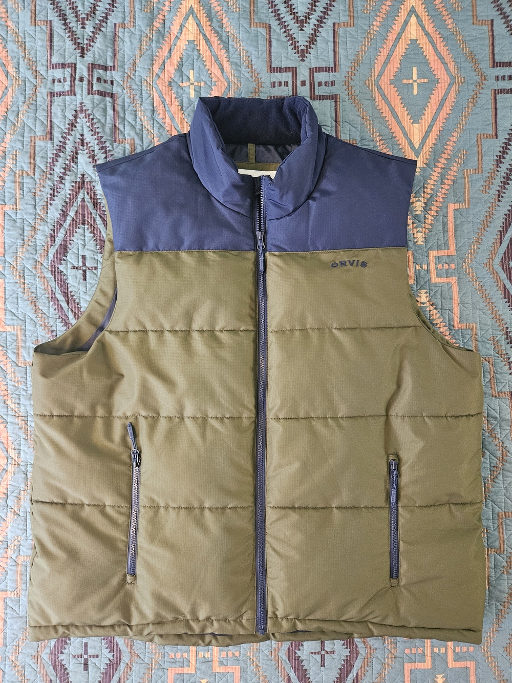 Orvis Men's Olive & Navy Puffer Vest